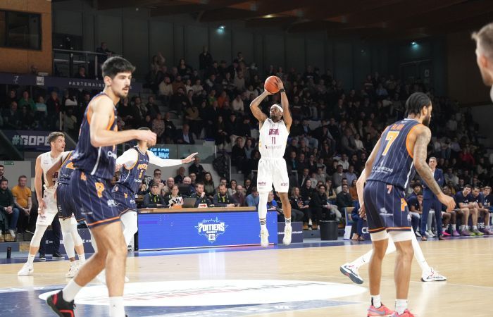 Seconde victoire de la semaine autoritaire